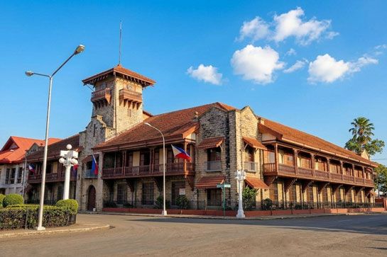 Zamboanga City Hall, one of the Zamboanga City tours destinations